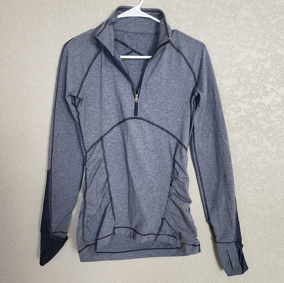 lululemon athletica Tops - Lululemon Size 6 long sleeve top